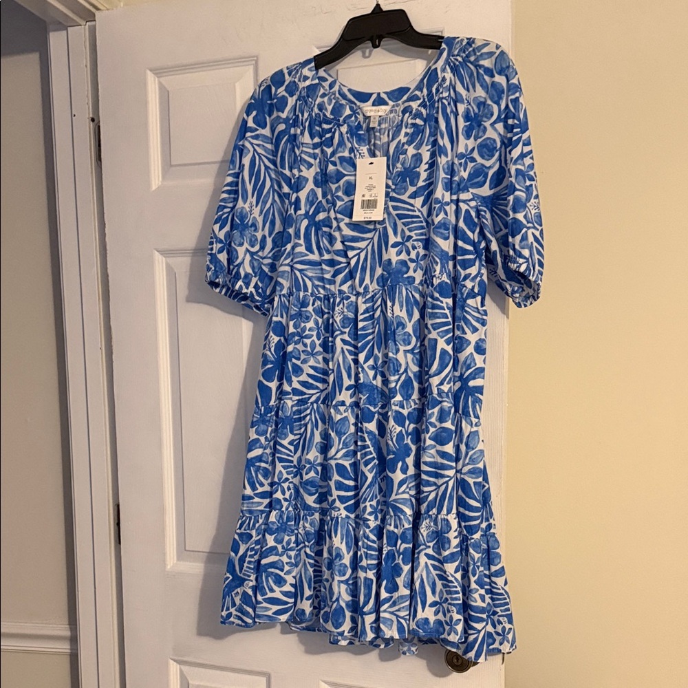 Crown & Ivy Blue and White Patterned Dress